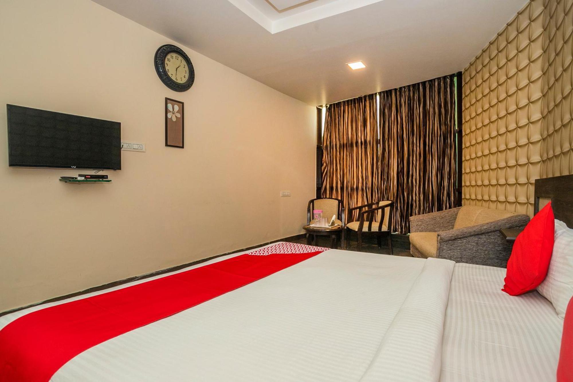 Collection O 5898 Checkin Residency Hotel Bangalore Exterior foto